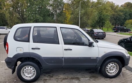 Chevrolet Niva I рестайлинг, 2014 год, 670 000 рублей, 2 фотография