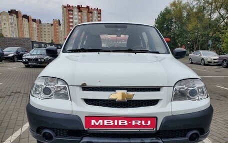 Chevrolet Niva I рестайлинг, 2014 год, 670 000 рублей, 6 фотография