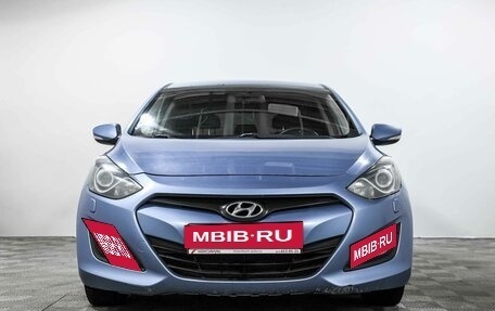 Hyundai i30 II рестайлинг, 2012 год, 970 000 рублей, 2 фотография