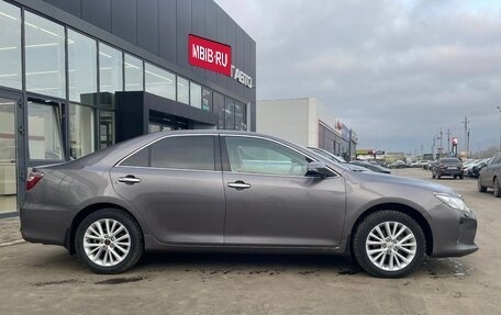 Toyota Camry, 2015 год, 2 280 000 рублей, 2 фотография