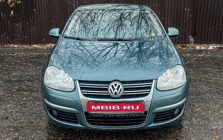 Volkswagen Jetta VI, 2009 год, 620 000 рублей, 3 фотография