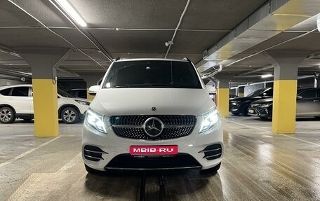 Mercedes-Benz V-Класс, 2020 год, 7 100 000 рублей, 1 фотография