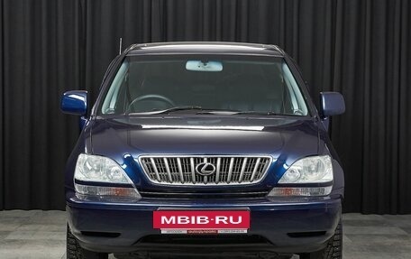 Lexus RX IV рестайлинг, 2001 год, 998 000 рублей, 2 фотография