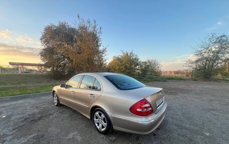 Mercedes-Benz E-Класс, 2004 год, 850 000 рублей, 2 фотография