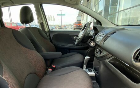 Nissan Note II рестайлинг, 2010 год, 920 000 рублей, 12 фотография