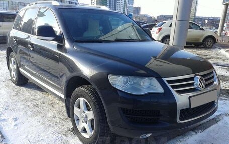 Volkswagen Touareg III, 2006 год, 1 400 000 рублей, 2 фотография