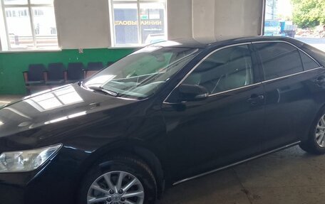 Toyota Camry, 2012 год, 1 430 000 рублей, 2 фотография