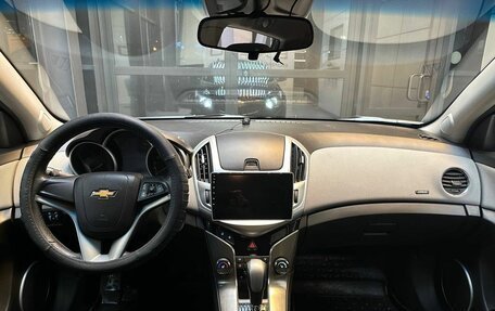 Chevrolet Cruze II, 2014 год, 1 299 900 рублей, 8 фотография