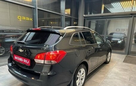 Chevrolet Cruze II, 2014 год, 1 299 900 рублей, 2 фотография