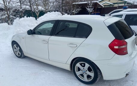 BMW 1 серия, 2010 год, 950 000 рублей, 3 фотография