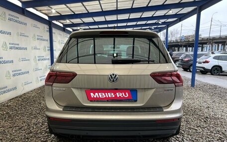 Volkswagen Tiguan II, 2018 год, 2 569 000 рублей, 4 фотография