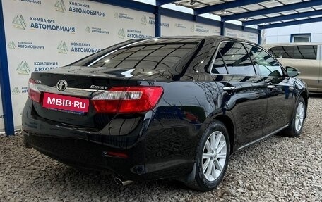 Toyota Camry, 2013 год, 1 949 000 рублей, 5 фотография