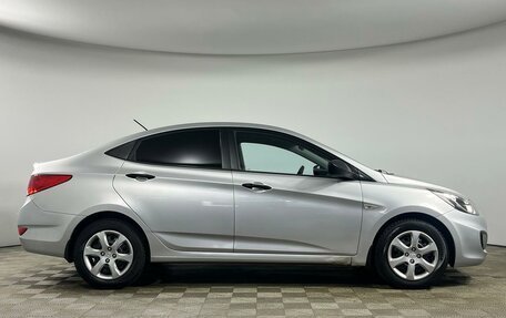 Hyundai Solaris II рестайлинг, 2011 год, 879 000 рублей, 4 фотография