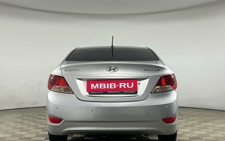 Hyundai Solaris II рестайлинг, 2011 год, 879 000 рублей, 5 фотография