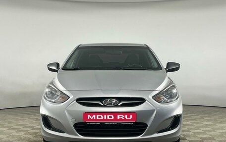 Hyundai Solaris II рестайлинг, 2011 год, 879 000 рублей, 2 фотография