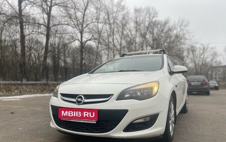 Opel Astra J, 2014 год, 850 000 рублей, 3 фотография