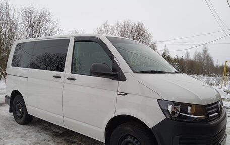 Volkswagen Caravelle T6 рестайлинг, 2016 год, 2 925 000 рублей, 14 фотография