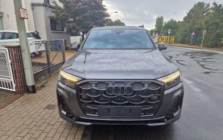 Audi Q7, 2024 год, 15 400 000 рублей, 4 фотография