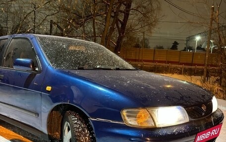 Nissan Almera, 1998 год, 240 000 рублей, 1 фотография