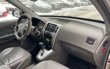 Hyundai Tucson III, 2005 год, 680 000 рублей, 8 фотография