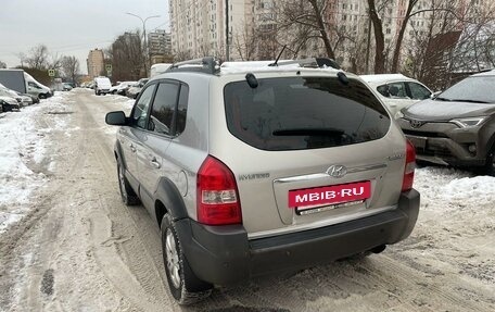 Hyundai Tucson III, 2005 год, 680 000 рублей, 6 фотография