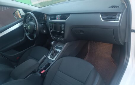 Skoda Octavia, 2014 год, 1 250 000 рублей, 11 фотография