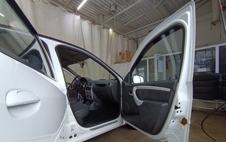 Renault Logan I, 2011 год, 260 000 рублей, 5 фотография