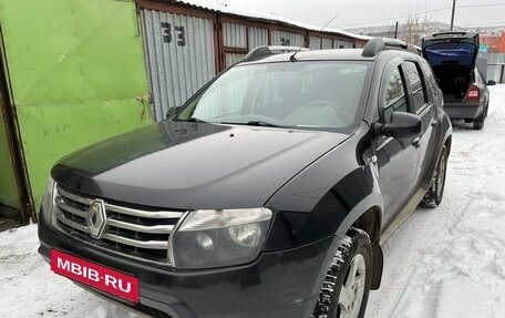 Renault Duster I рестайлинг, 2014 год, 1 000 000 рублей, 2 фотография