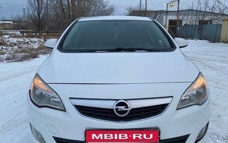 Opel Astra J, 2012 год, 690 000 рублей, 5 фотография