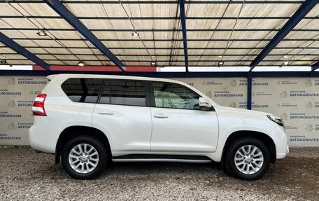 Toyota Land Cruiser Prado 150 рестайлинг 2, 2016 год, 3 999 000 рублей, 6 фотография