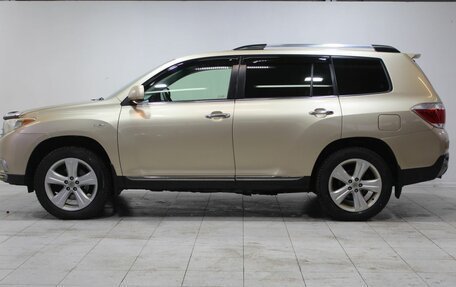 Toyota Highlander III, 2011 год, 1 779 000 рублей, 8 фотография