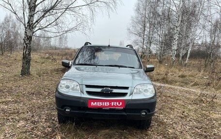 Chevrolet Niva I рестайлинг, 2013 год, 600 000 рублей, 1 фотография