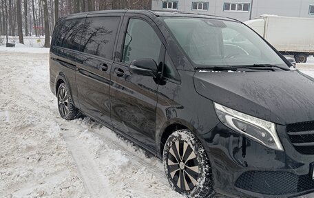 Mercedes-Benz V-Класс, 2019 год, 4 920 000 рублей, 2 фотография