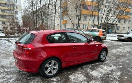 BMW 1 серия, 2010 год, 980 000 рублей, 4 фотография