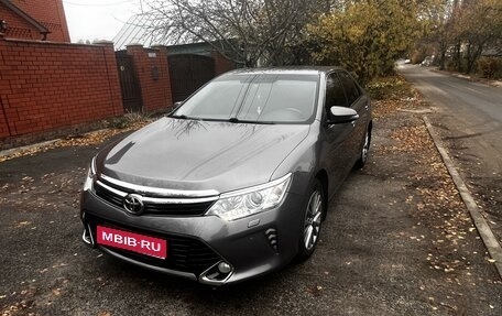 Toyota Camry, 2016 год, 2 590 000 рублей, 1 фотография