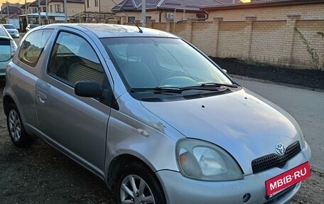 Toyota Yaris I рестайлинг, 1999 год, 300 000 рублей, 3 фотография