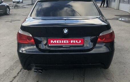 BMW 5 серия, 2004 год, 1 040 000 рублей, 4 фотография