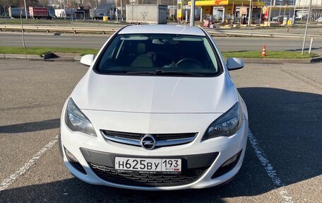 Opel Astra J, 2014 год, 1 090 000 рублей, 1 фотография