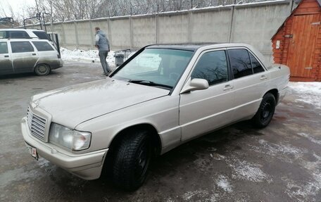 Mercedes-Benz 190 (W201), 1985 год, 400 000 рублей, 2 фотография