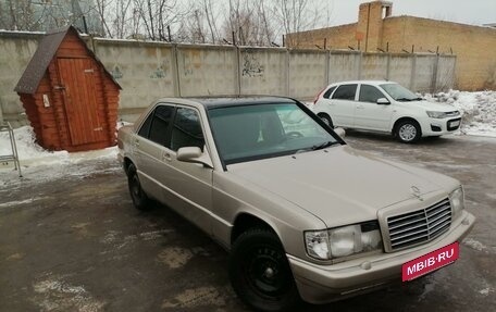 Mercedes-Benz 190 (W201), 1985 год, 400 000 рублей, 9 фотография