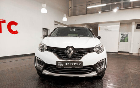 Renault Kaptur I рестайлинг, 2017 год, 1 587 000 рублей, 2 фотография