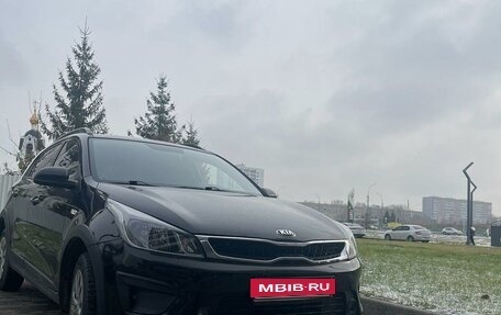 KIA Rio IV, 2019 год, 1 400 000 рублей, 6 фотография