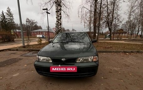 Nissan Almera, 1997 год, 150 000 рублей, 4 фотография