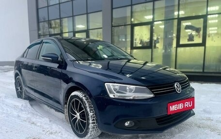 Volkswagen Jetta VI, 2011 год, 2 фотография