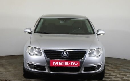 Volkswagen Passat B6, 2007 год, 599 000 рублей, 2 фотография