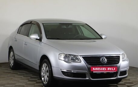 Volkswagen Passat B6, 2007 год, 599 000 рублей, 3 фотография