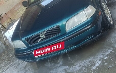 Volvo S40 II, 1996 год, 370 000 рублей, 4 фотография