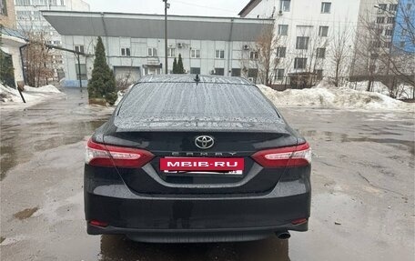 Toyota Camry, 2019 год, 2 650 000 рублей, 3 фотография