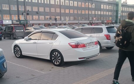 Honda Accord IX рестайлинг, 2015 год, 1 900 000 рублей, 9 фотография