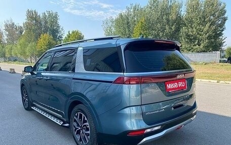 KIA Carnival, 2021 год, 4 300 000 рублей, 5 фотография